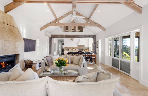Bellawongarah House | Mulgrave House - By Latitude South Coast