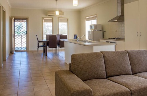 Arumpo Cabin | Mungo Lodge