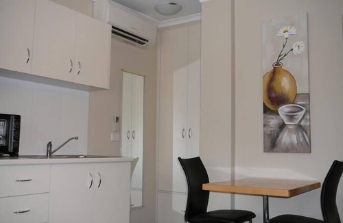 Swan Hill Hotel | Murray River Motel