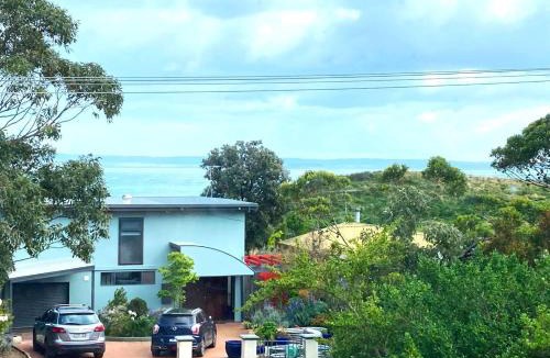 Ventnor House | My Island Home by Ready Set Stay