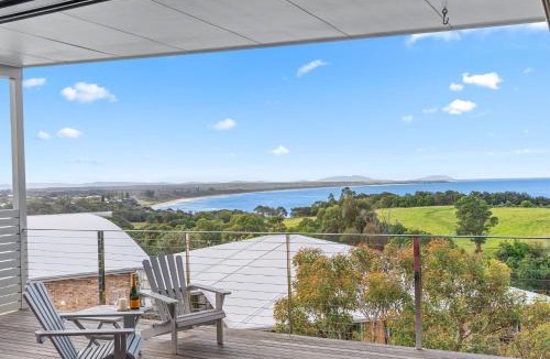Red Head House | My Seascape - Extensive north facing beach and ocean views