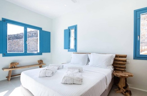 Kanalia Villa | Myko Villa with private heated pool