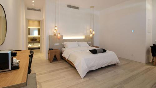 Ornos Hotel | Mykonos Cactus