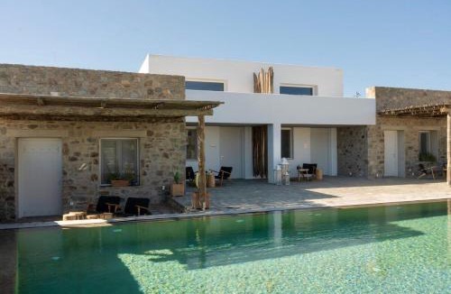 Ano Mera Apartment | Mykonos Dot Art Homes