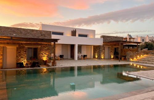 Ano Mera Apartment | Mykonos Dot Art Homes