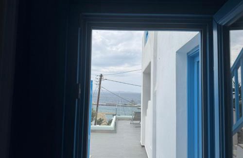 Tourlos Apartment | Mykonos Port Apartment