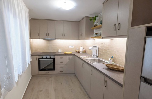 Mytilene House | MytileneNest by Zoe.ένας χώρος για ηρεμία και ξεκούραση