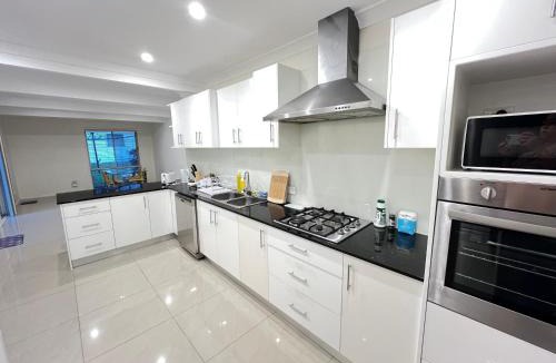 Winston Hills House | N Room