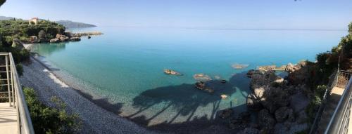 Akrogialion House | Naftilos Blue View retreat