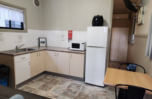 Narrabri Hotel | Narrabri Motel and Caravan Park
