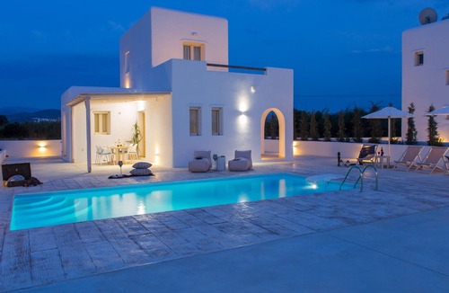 Naxos Town Villa | Naxian Lounge Villas | Villa II with private pool