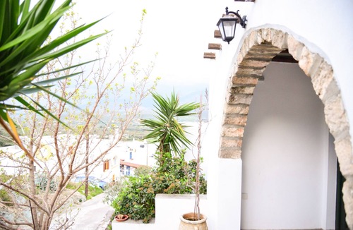 Engarai Apartment | Naxos Agrotouristic studio in a quiet village