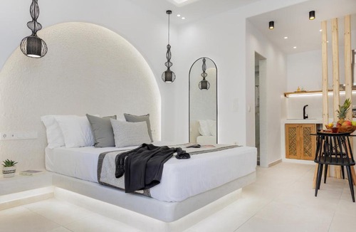 Old Town Naxos Apartment | Naxos Alegria Luxury Apartment