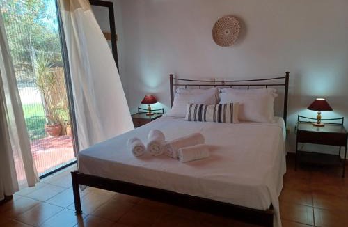 Leivathos House | Nerissa 2, two bedroom country house with amazing sea view