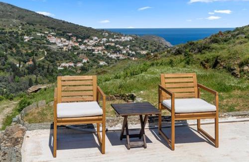 Apikia House | Nest Gateway - Panoramic Mountain Views