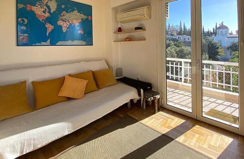 Mets Apartment | Nest in Mets