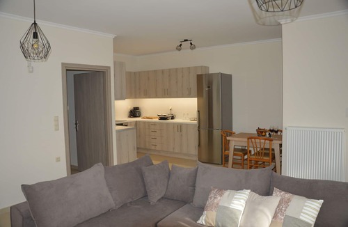 Skaleta House | Neue Ferienwohnung in Strandnähe