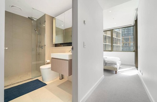 Chinatown Apartment | New 3BR Darling Harbour LUX Convenient Home +Park