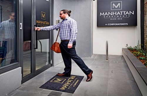 Glen Iris Apartment | NEW! One Bedroom Standard at Manhattan Apts Glen Iris