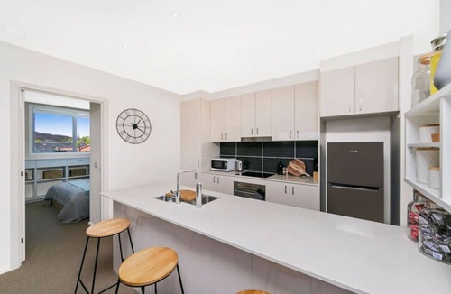 Braddon Apartment | New to VRBO: 3BR Braddon Flat, 8 mins walk to CBD