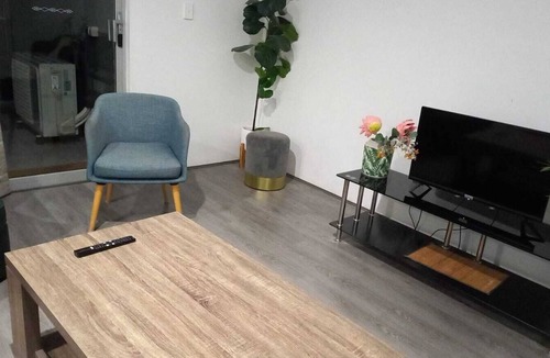 Kelmscott Apartment | Nice 2 bedrom apartment in foothills