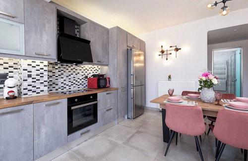 Gazatika House | Nightingale Luxury Suites-Agis suite-private pool