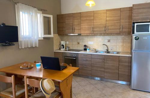 Kassiopi Apartment | Nikos Cassiopeia