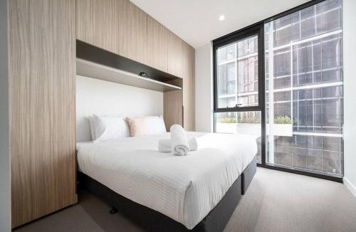 Port Melbourne Apartment | Nine Elm - Port Melbourne 403