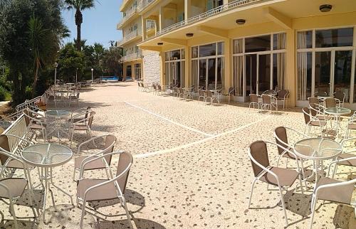 Nea Makri Hotel | Nireus Hotel