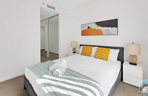 Mascot Apartment | NMAS001-301 · Aircabin | Mascot | Walk to Station | 3 Beds Apt