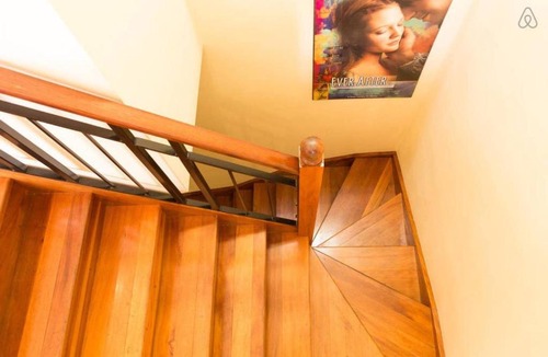 Melbourne Central Business District Apartment | Noah · Central City Location with Views & Parking