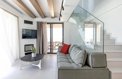 Gouves Villa | NOLA - Nomadic Luxury Villas