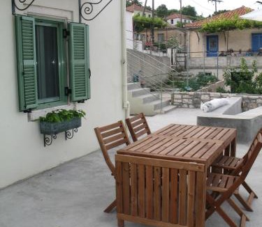 Stavros House | Nona's house