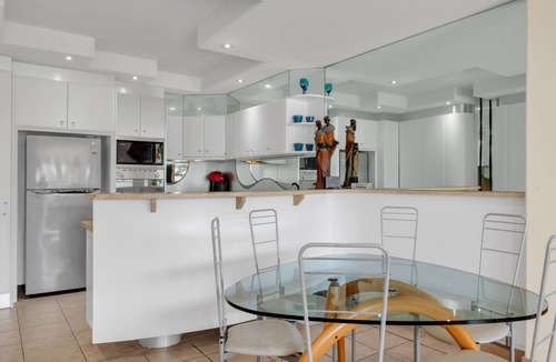 Noosa Heads Apartment | Noosa Views 3 - Magnificent views of Laguna Bay, Noosa River & North Shore