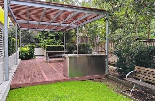 Epping Apartment | North facing cosy 2 Bedrooms ensuite APT | 2 Queen Beds | Free secure parking
