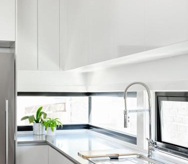 North Hobart House | North Hobart townhouse close to the action