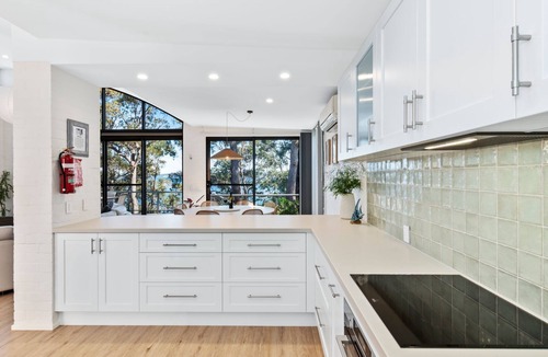 Long Beach House | Northcove Road Clifftop Living