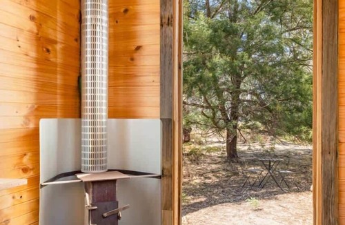 Dadswells Bridge House | Northern Grampians Sanctuary by Tiny Away