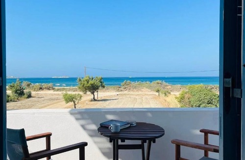 Plaka House | Nostos Plaka Beach