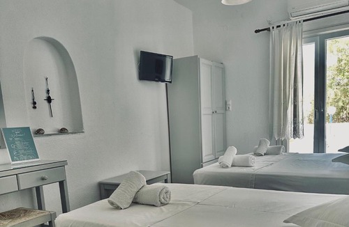 Parikia Apartment | Nostos Studios