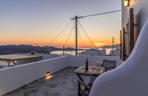 Plaka Apartment | Noula House & Studios