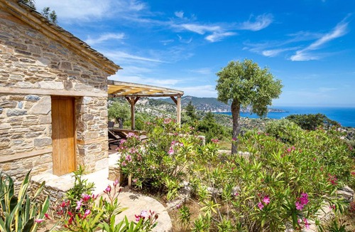 Aliki Villa | NOUS Village