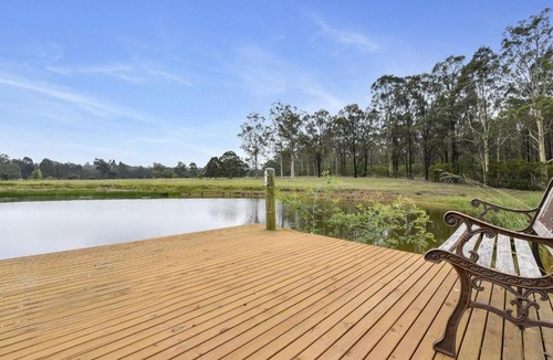 Nulkaba House | Nulkaba Escape, super central, walk to Zoo, short drive to Potters + Wineries