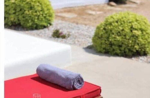 Agios Stefanos House | O Lofos TINOS Suite in Agios Stefanos with sea view