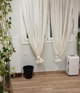 Platia Viktorias Apartment | Oasis in downtown Athens