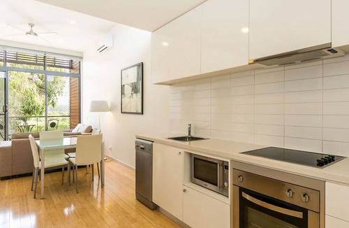 Aireys Inlet House | Ocean Bliss Apartments ID - AI200