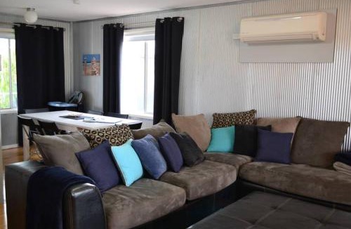 Moonta Bay House | Ocean Breeze