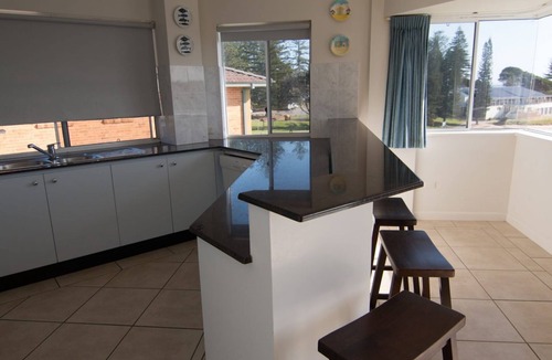 South West Rocks Apartment | OCEAN SHORES 16 - 50 METRES TO BEACH & POOL IN COMPLEX