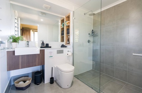 Rules Beach Apartment | Ocean View Beachfront Glamping Tents - Ocean View Beachfront Glamping Tent