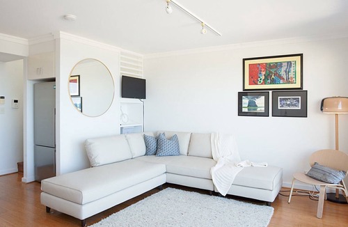 Clovelly Apartment | Ocean-view Clovelly ISYD